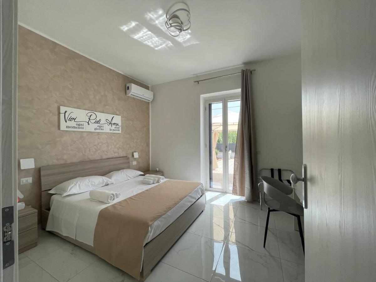 B&B Il Suono Della Campagna Терачина Екстериор снимка