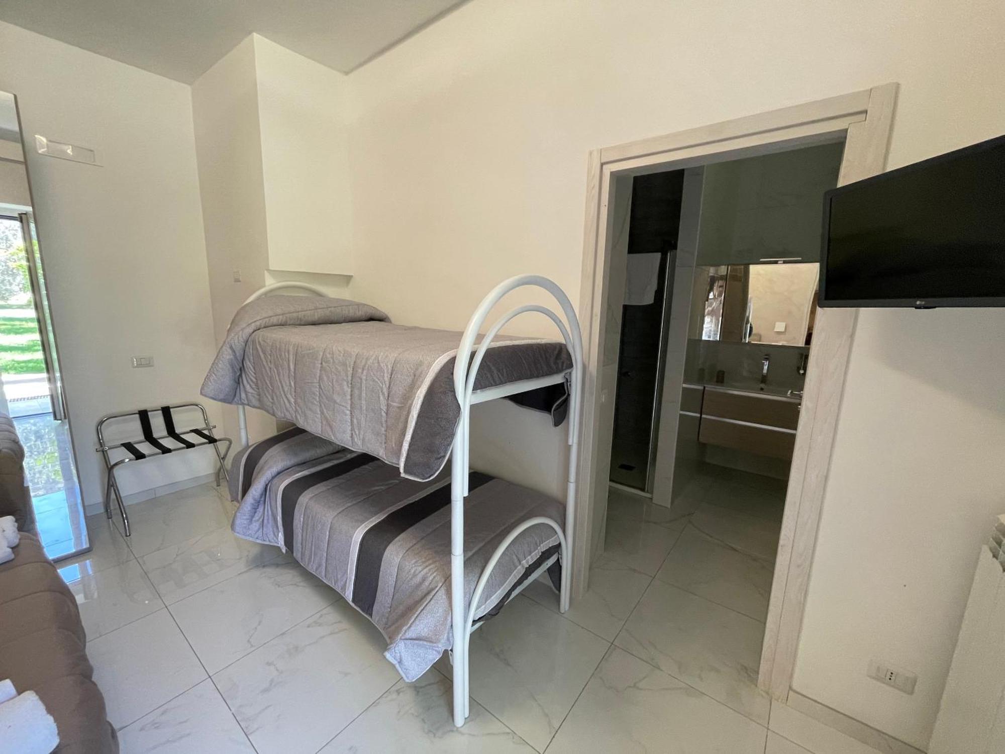 B&B Il Suono Della Campagna Терачина Екстериор снимка
